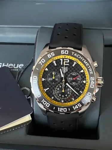relógio TAG Heuer Formula 1 A quartzo, 43 mm, Aço CAZ101AC.FT8024