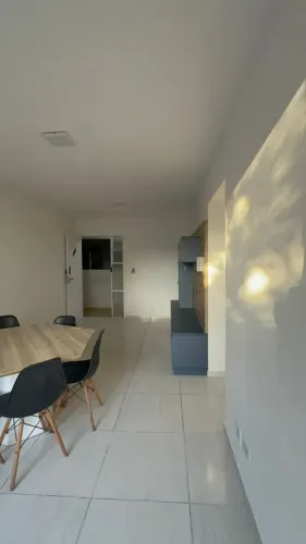 Apartamento com 3/4 na Cruz das Almas, uma quadra da praia