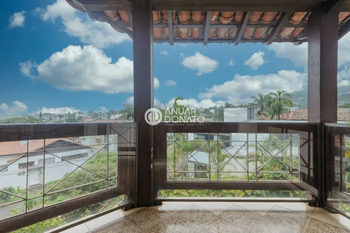 Belvedere - Casa comercial 5 quartos à venda na Anuar Donato
