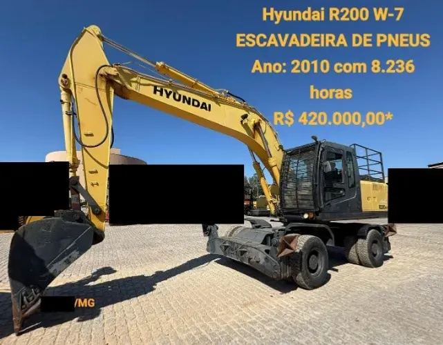 Escavadeira Hyundai 2010 de Pneus R200 W-7