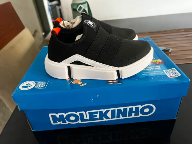 Tênis molekinho