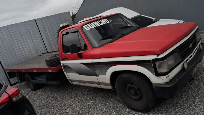 Chevrolet A-20 Custom/ C-20 Luxe 4.1 (Diesel) 1994 Guincho Plataforma
