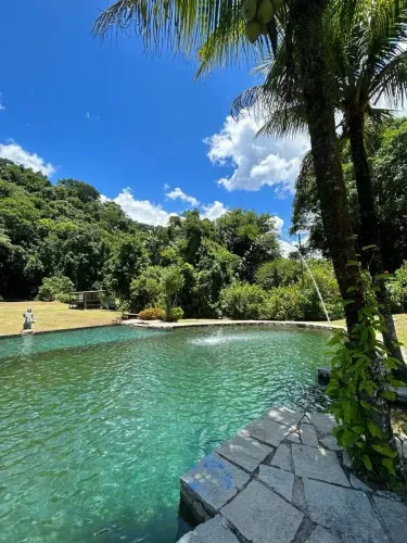 LINDA PROPRIEDADE COM RIO DE ÁGUA CRISTALINA