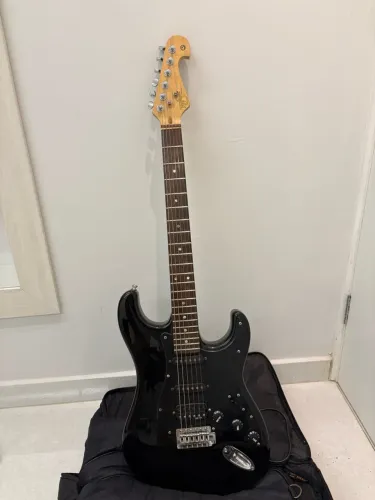 Guitarra Tagima T-736 Special