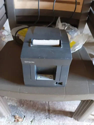 Vende-se está empresora