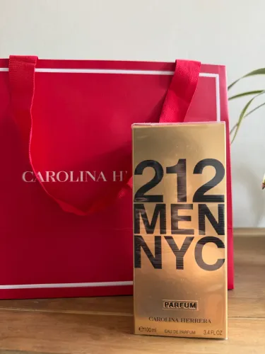 Carolina herrera perfume