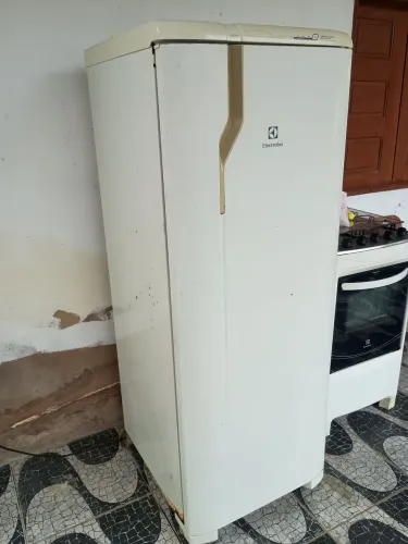 Geladeira Eletrolux 