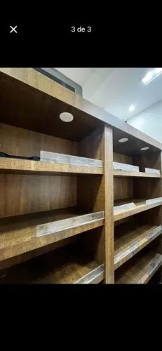 Estante expositor para padarias e mercadinhos 