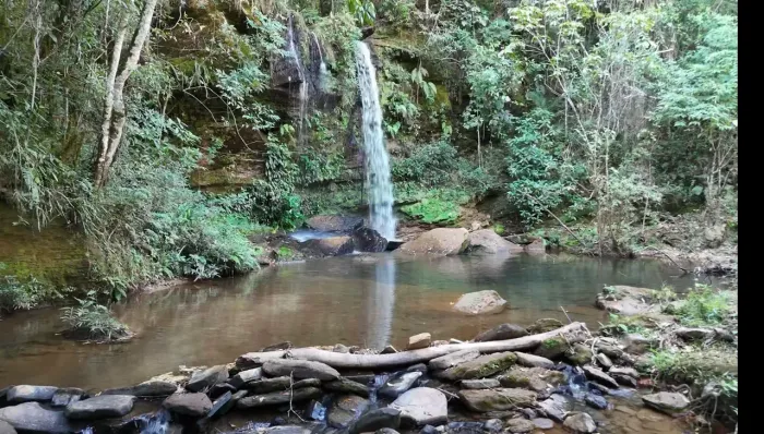 SÍTIO COM CACHOEIRA PRIVATIVA EM PIRENÓPOLIS | SERRA DOS PIRENEUS