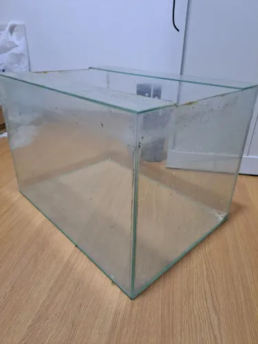 Vendo aquario 50x37x37