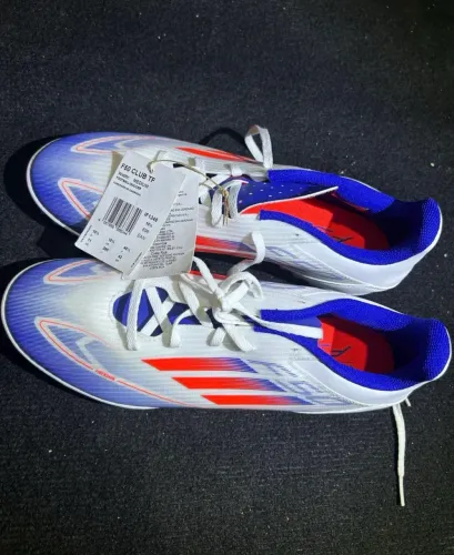 Chuteira Adidas F50 Club TF TAM 43