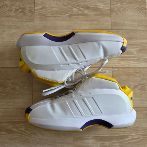 Tenis Basquete Adidas KOBE ONE Crazy