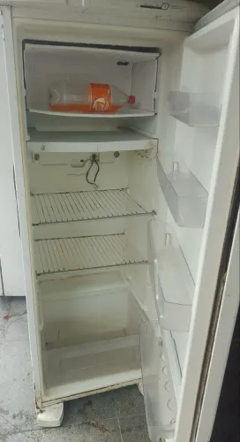 Vendo Geladeira D?Gelo Electrolux