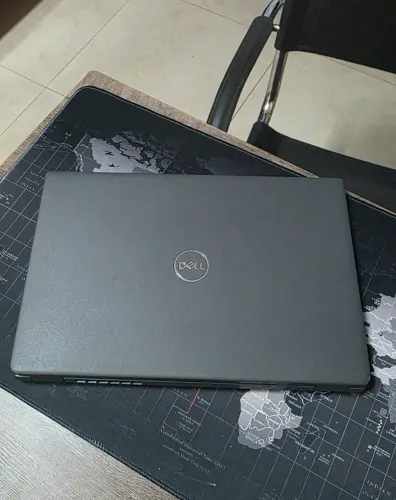 Notebook Dell Latitude 3410 i7 10ª Geração 16GB SSD 256GB Tela 14? Full HD Windows 11 Pro