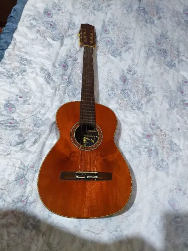 Violão Tonante para colecionador ano 2010
