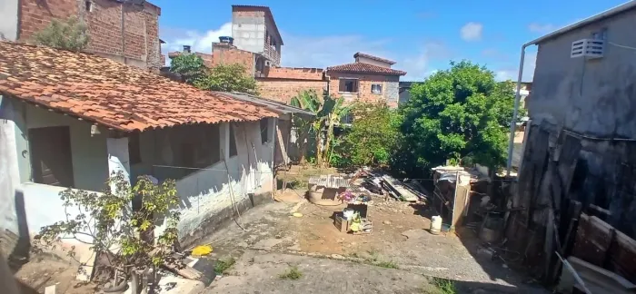 Fica em são Cristóvão rua tranquila