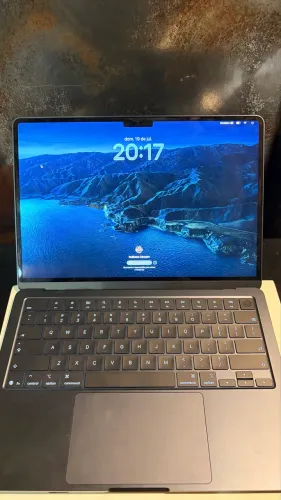 MacBook Air M5, 13 polegadas, 512 gb e 16gb ram