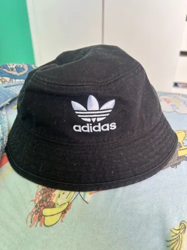Chapéu adidas ORIGINAL