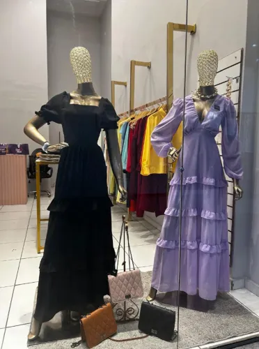 Manequins Luxo semi novo Promoção