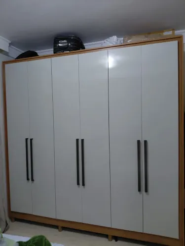 Guarda-roupa de casal