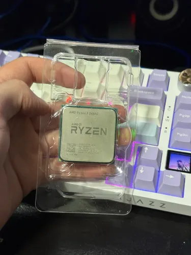 AMD Ryzen 5 3400G