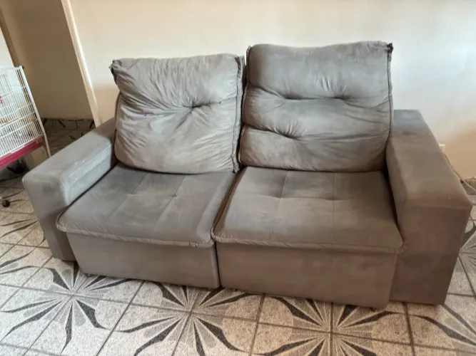 Sofá retrátil