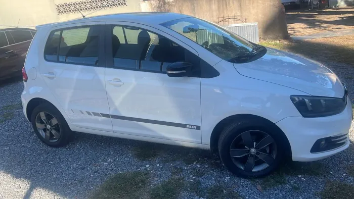 Volkswagen Fox RUN 1.6 Flex 8V 5P 2017