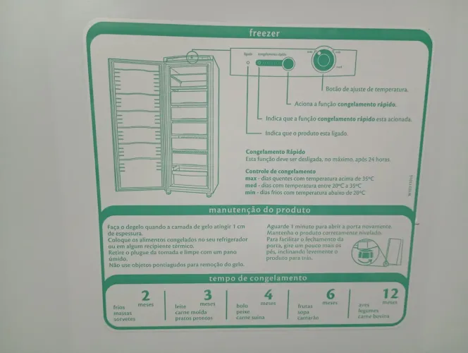 Vendo freezer branco