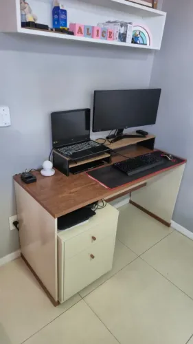 Mesa de Computador