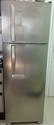 Geladeira Electrolux L310
