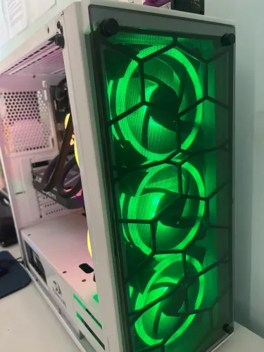 PC 16GB RAM AMD Ryzen 7 NVIDIA RTX 3050 com Monitor Teclado Mouse e Caixa de Som