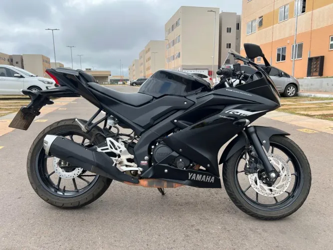 YAMAHA R15 2024 BAIXA QUILOMETRAGEM