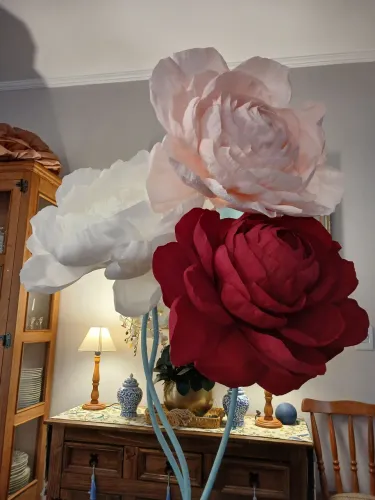 Flor gigante para decoração.