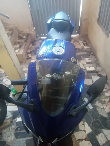 Pra vender logo ,moto R15 