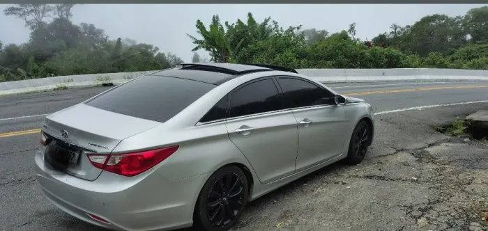 Hyundai Sonata 2.4 16V 182cv 4P Aut. 2012