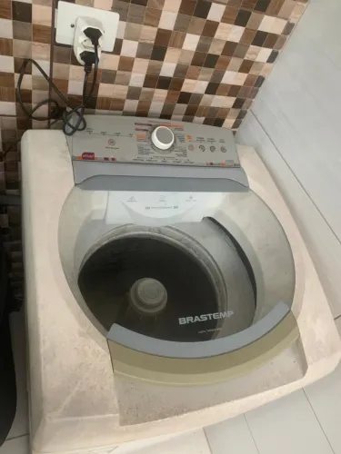 Máquina de lavar - Brastemp 