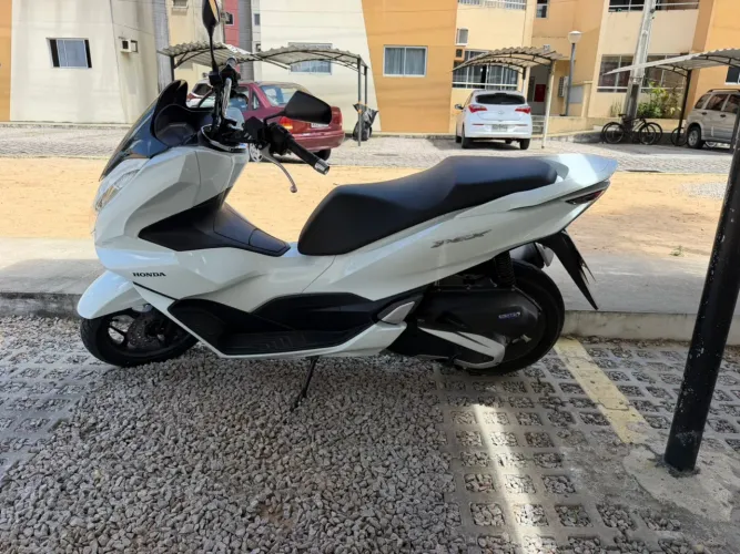 PCX 160 ABS 3200km e BATERIA NOVA PIONEIRO