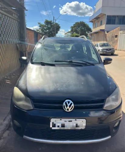 Volkswagen Crossfox 1.6 MI Total Flex 8V 5P 2011