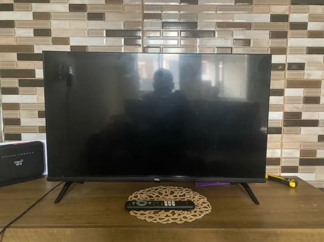 Vendo Tv smart 32 polegadas TCL