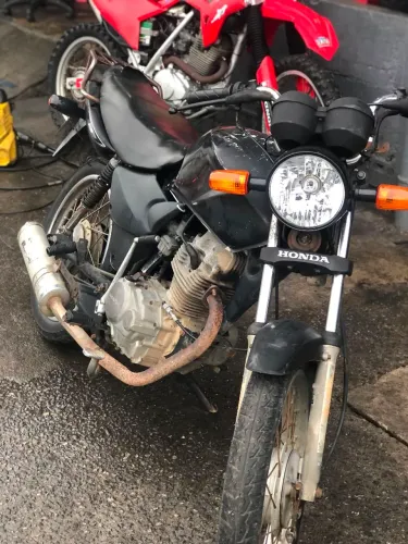 Recibo em mãos moto filé pra trabalhar 