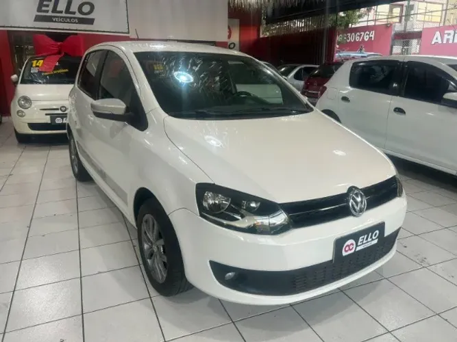 Volkswagen Fox Rock IN RIO 1.6 MI Total Flex 8V 5P 2014