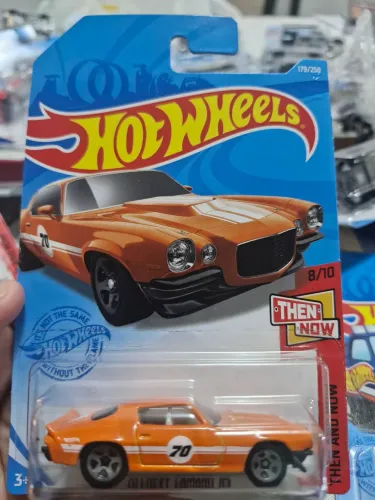 HOT WHEELS 2020 - THEN AND NOW '70 CHEVY CAMARO RS