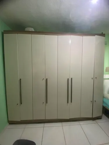 Guarda roupa