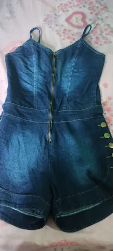 Macacão jeans tamanho G veste até 42
