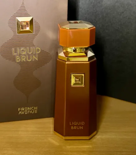 PERFUMES ÁRABES E CONTRATIPOS DE NICHO