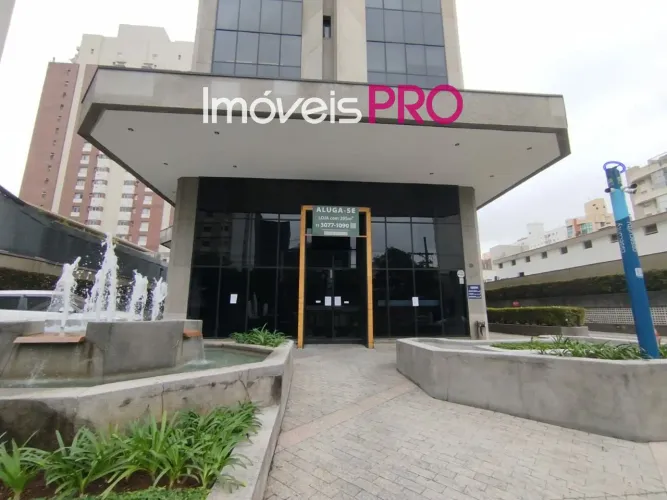 Ponto comercial no Itaim com 294m²