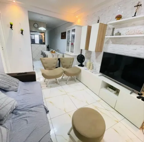 Vende-se casa no coqueiro kf 