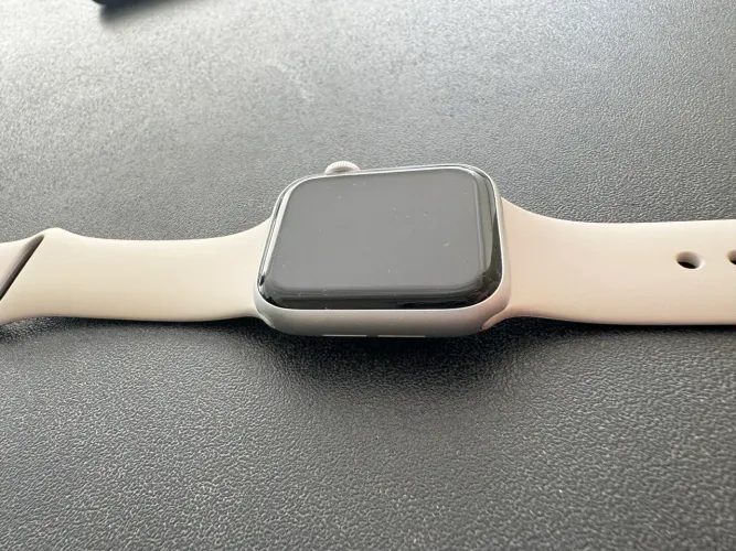 Apple Watch SE