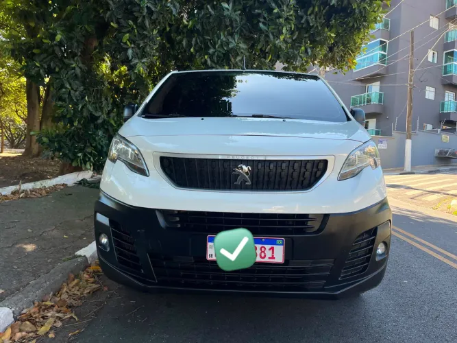 Peugeot Expert Business Pack 1.6 Turbo Diesel 2022