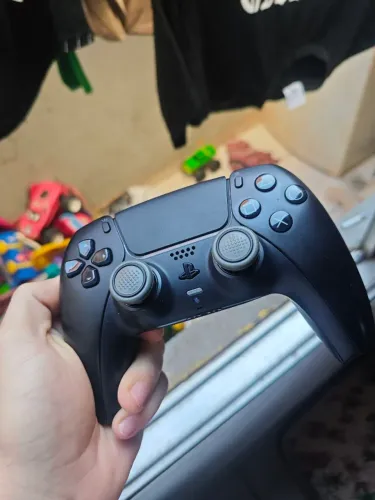 controle PS5 original - midnight black / bateria 100% com luvas de analógico sem detalhes